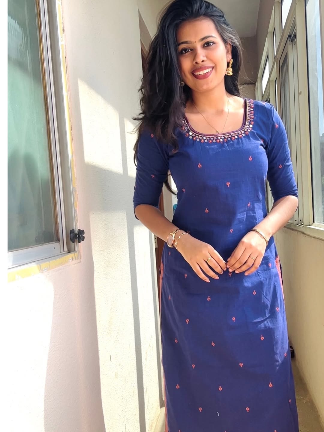 Indya blue with U neck and handembroidery