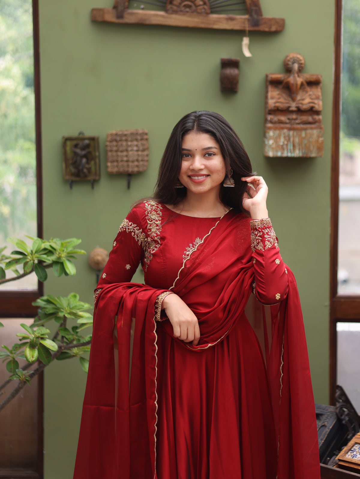 Ishanna - Deep Red